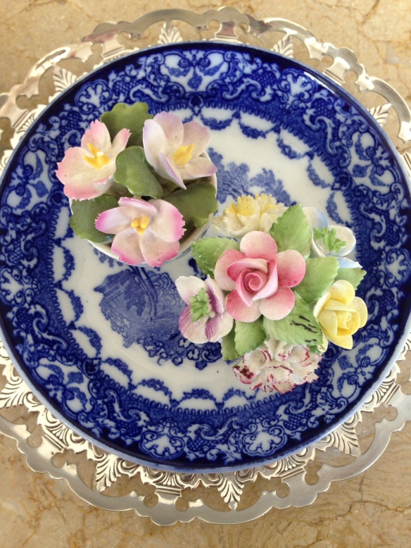 Miniature porcelain flowers